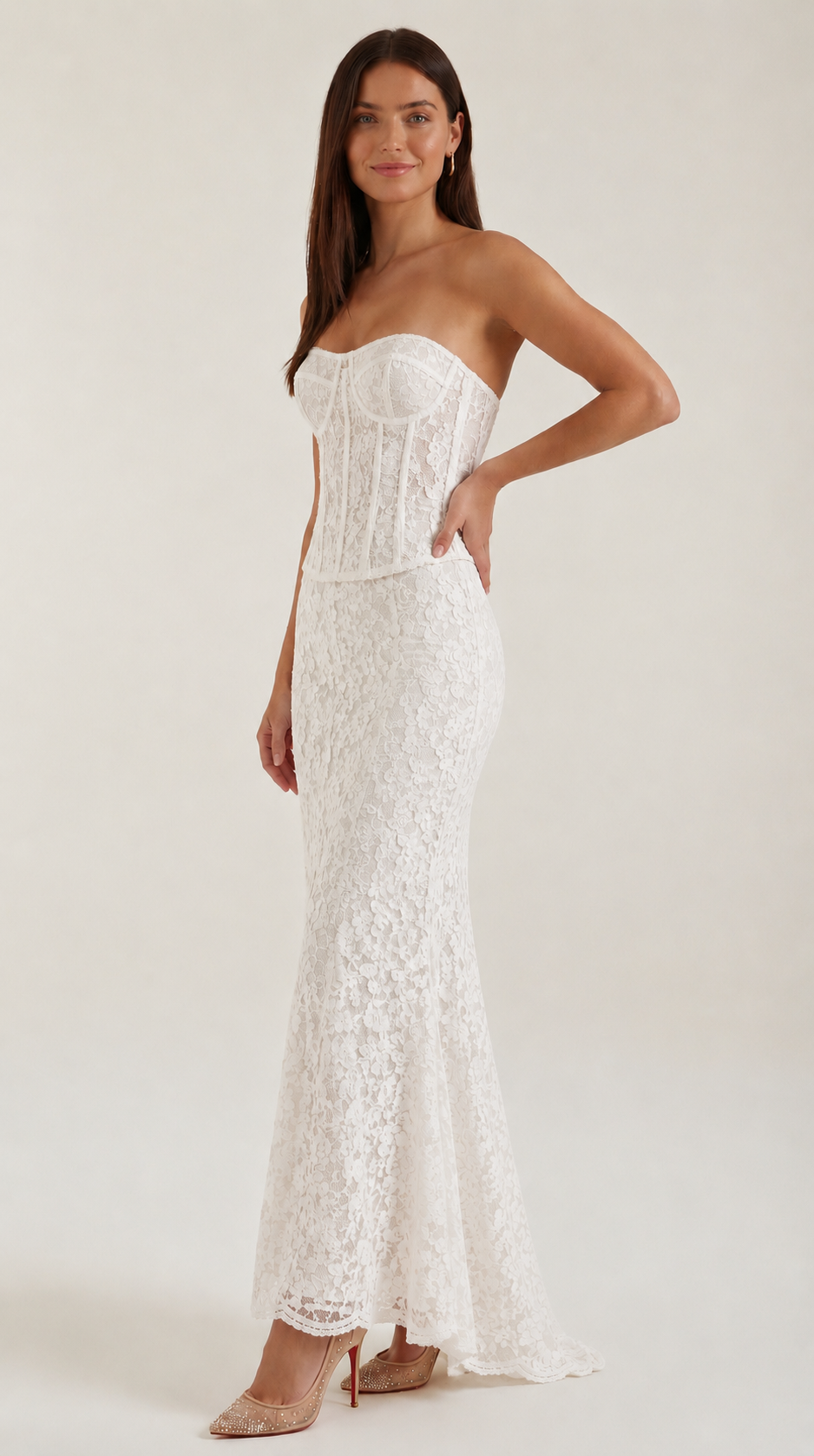 Largo Vestido de Encaje con Corsé Isabela