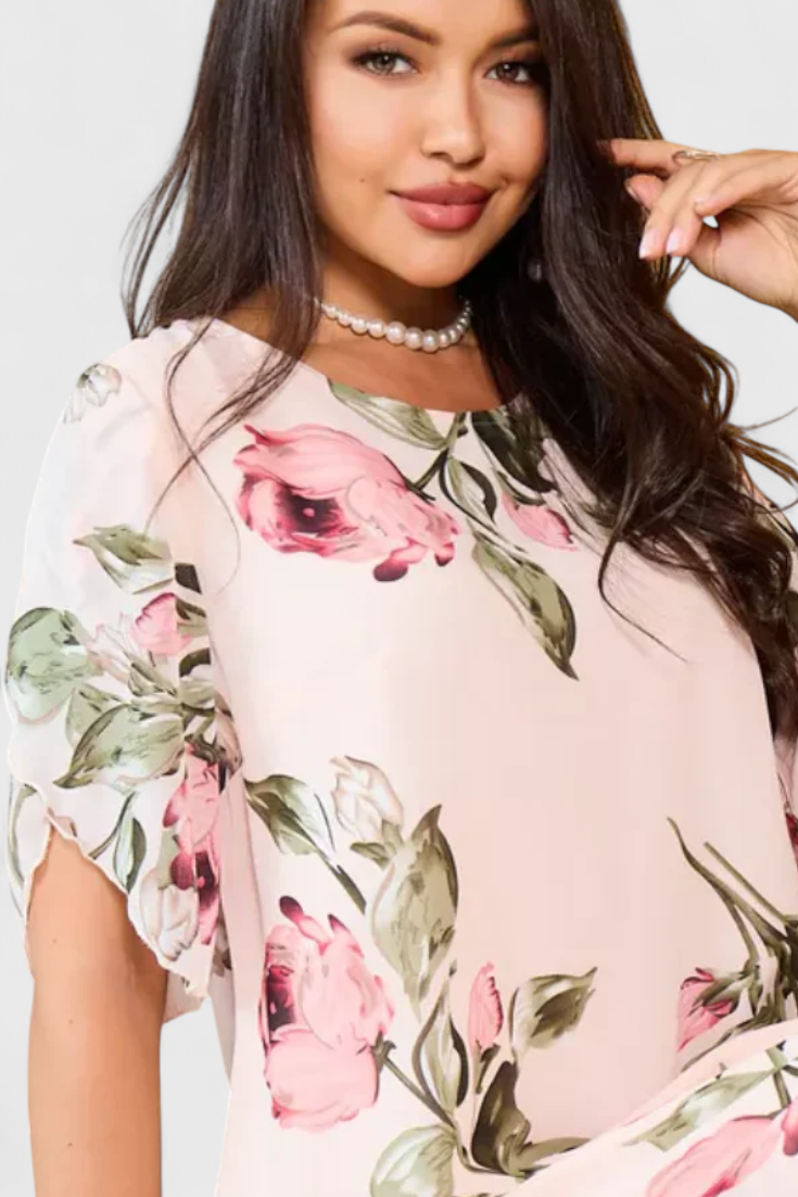 Tameka Vestido de Gasa Fluida con Pétalos y Mangas Transparentes