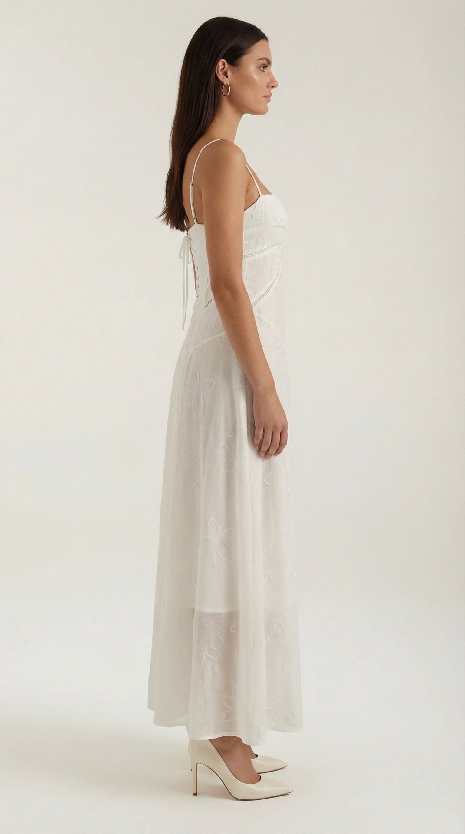 Vestido Largo de Encaje Arabelle