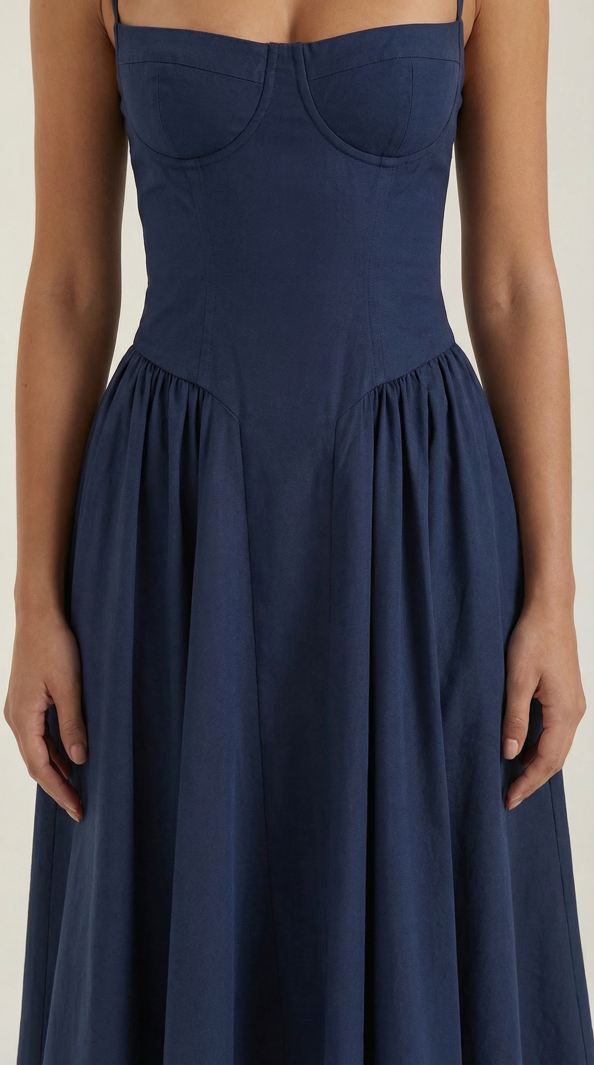 Odette | Vestido midi Corsé